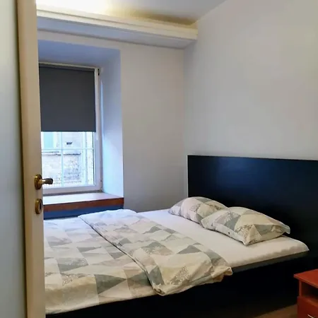Baron's Old Town Apartment