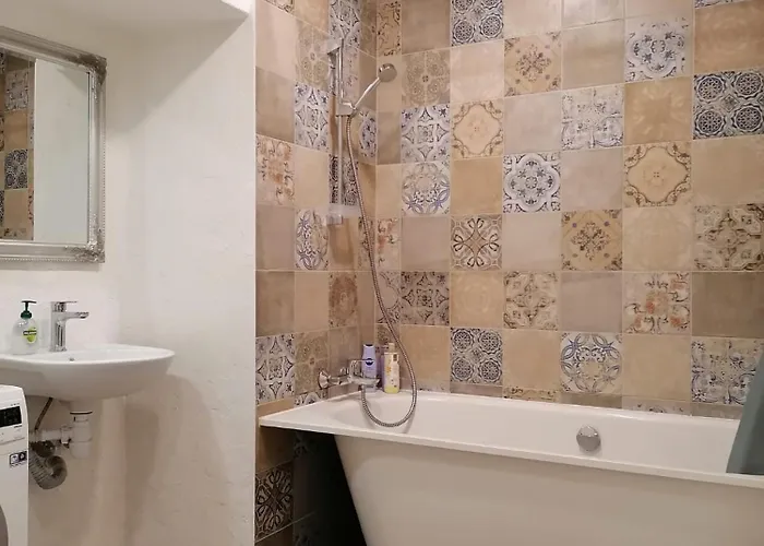 Baron's Old Town * וילנה